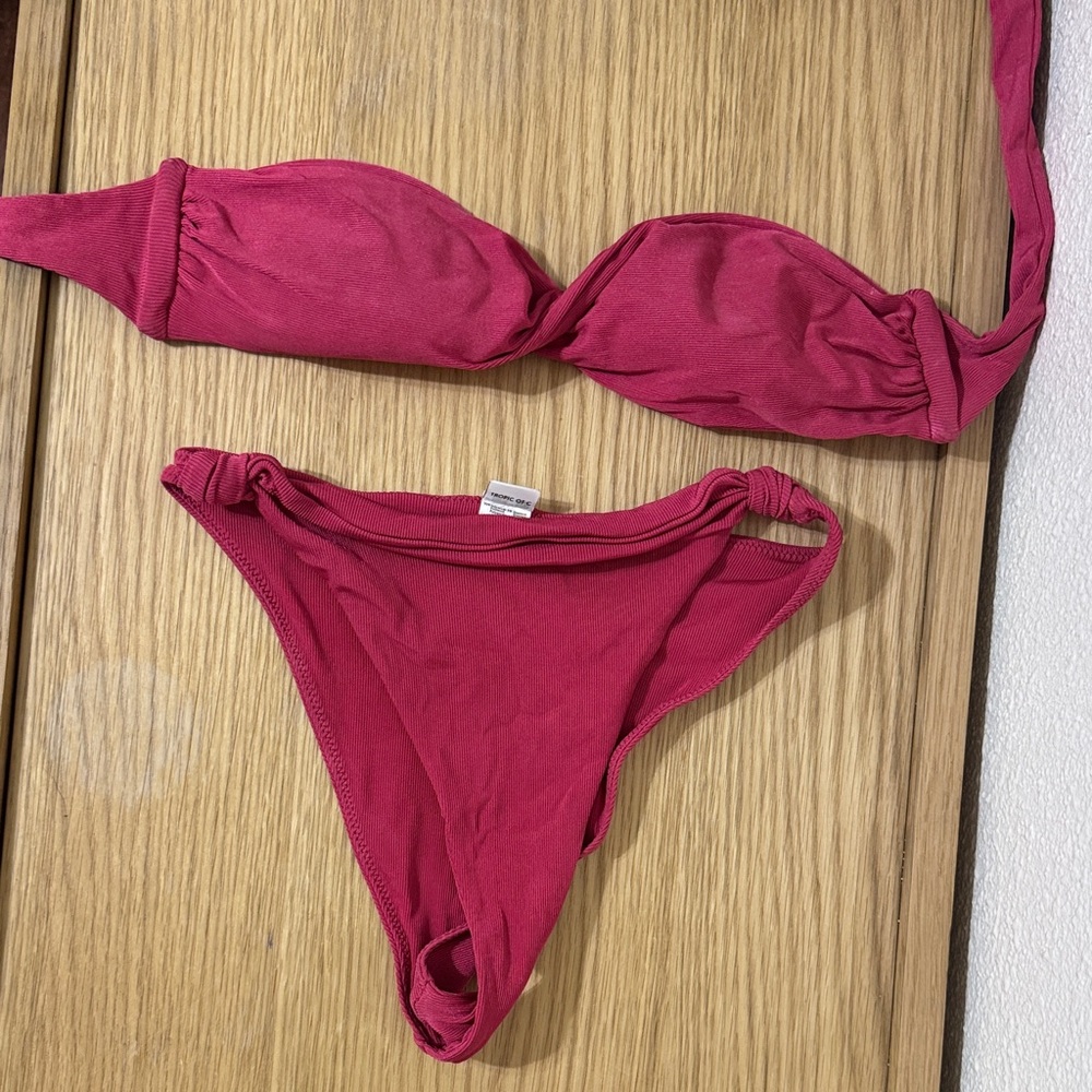 Women’s Magenta Bandeau Bikini Set - Unbranded